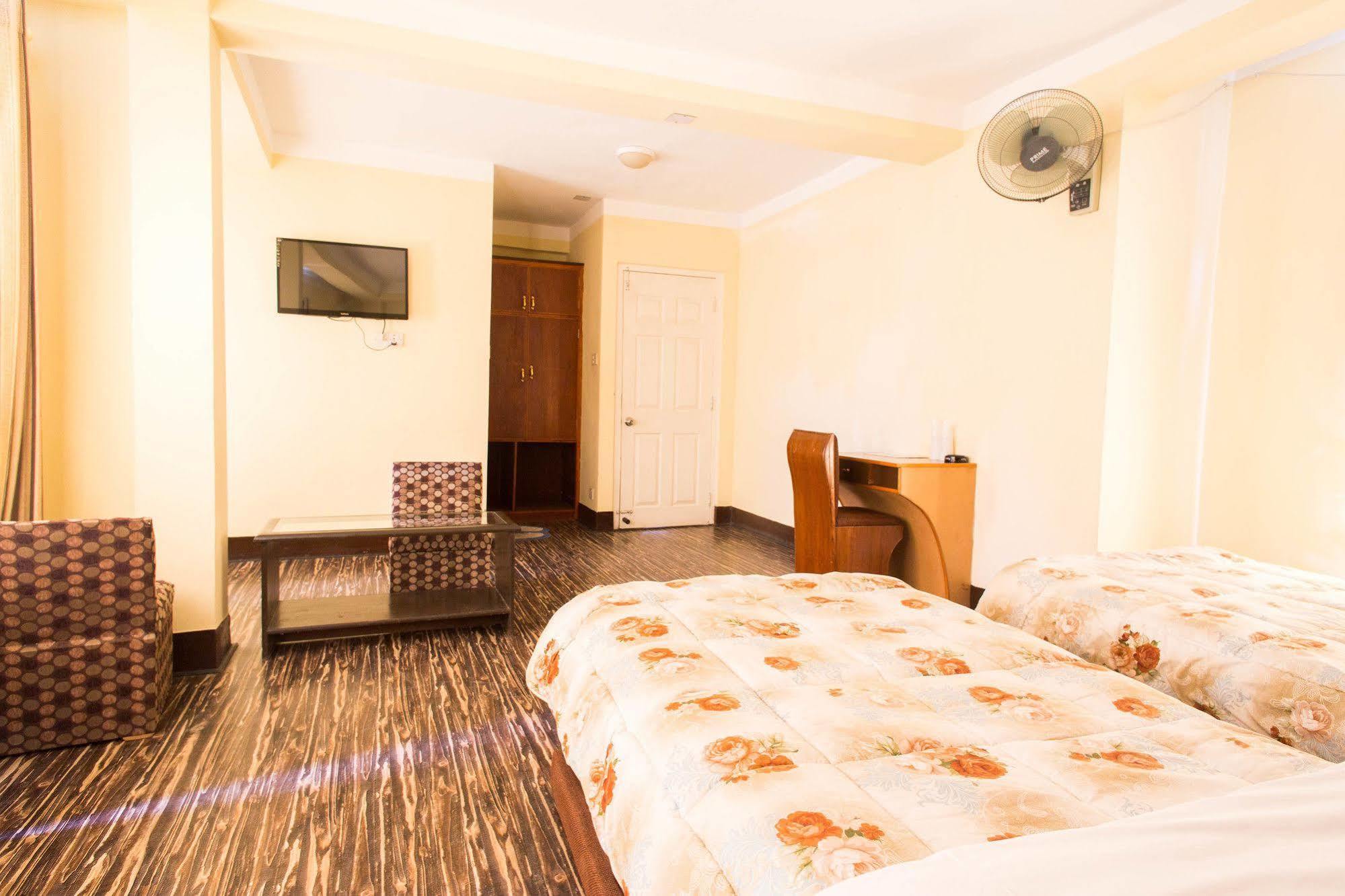 Hotel Lotus Buddha Inn Kathmandu Exterior foto